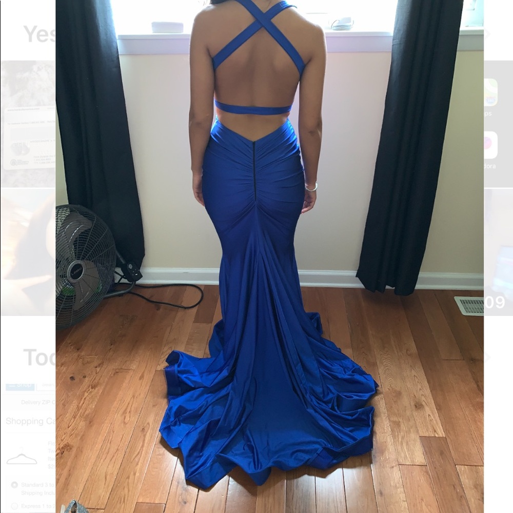 Runaway fashion boutique dress